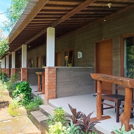 Agung Balangan Homestay Jimbaran Exterior foto